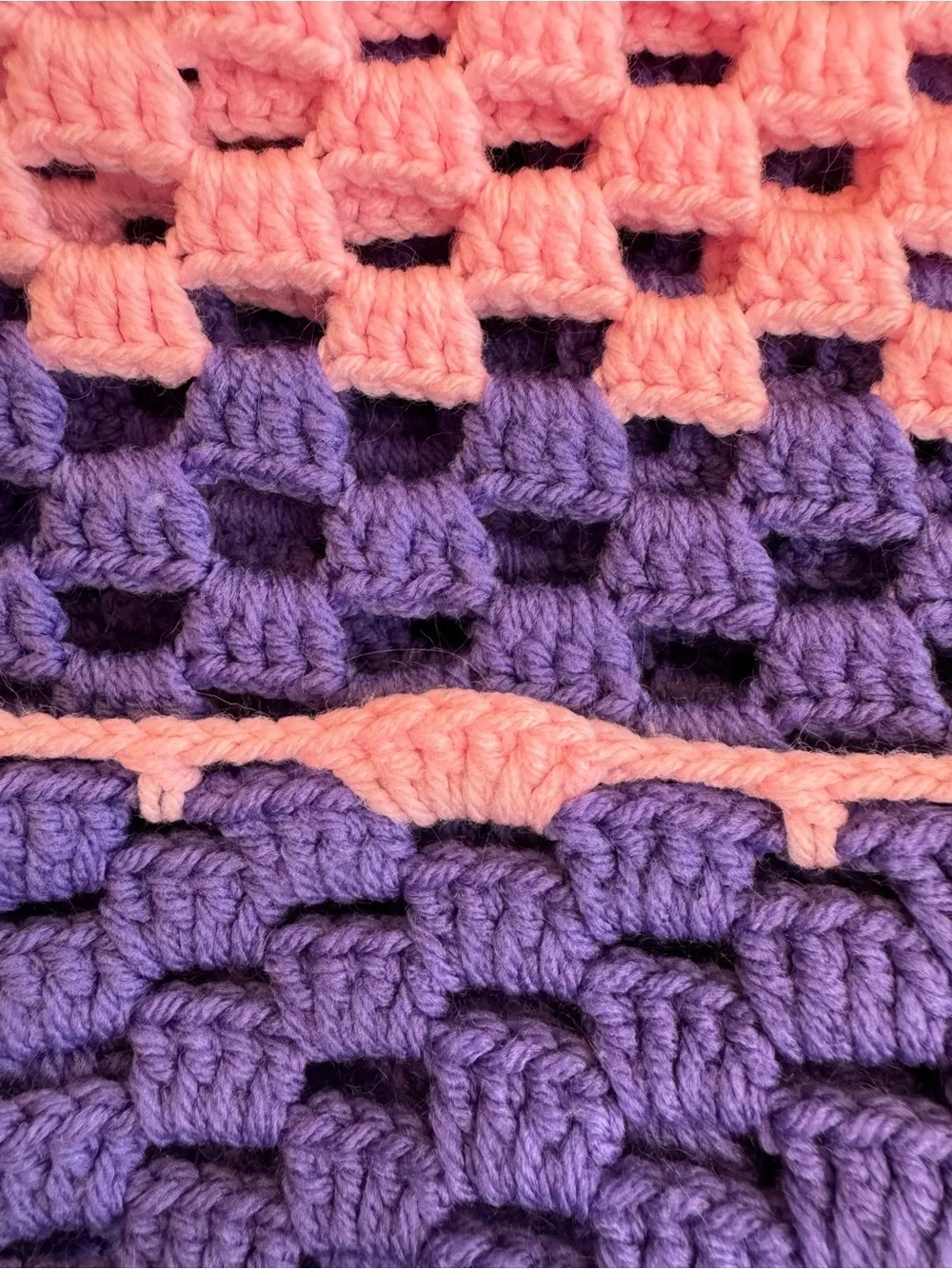 American Vintage Pink and Purple Knit Bed Throw